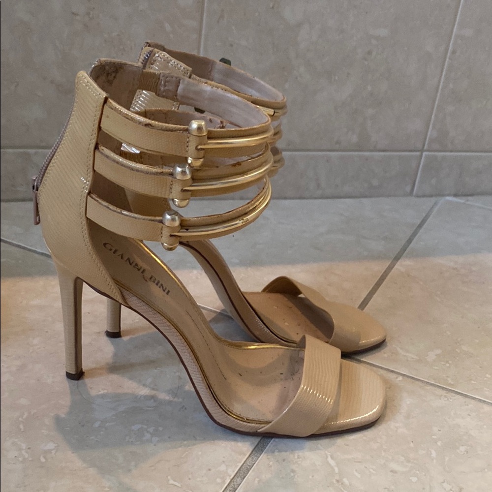 Gianni Bini Tan Strappy Heels Stiletto